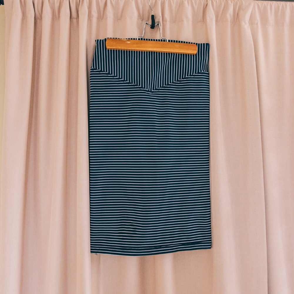 NWOT Olympia Activewear Striped Pencil Skirt